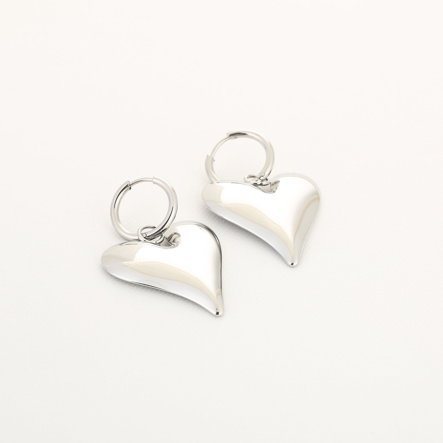 Statement hart oorbellen - Zilver
